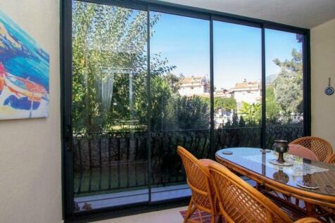 Glas Enclosed Balkon