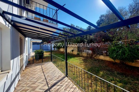 Lounge Balcony