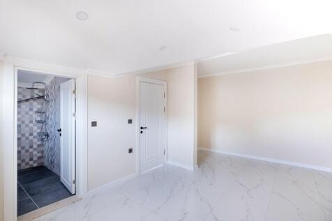 Top Floor Bedroom