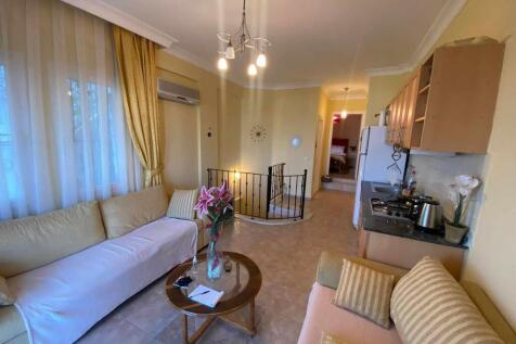 Lounge with Aircon