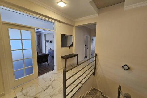 Hall area