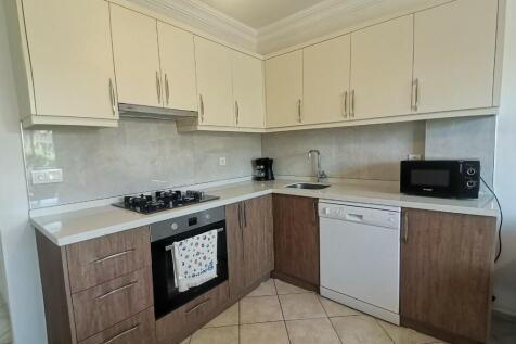 Modern kitchen