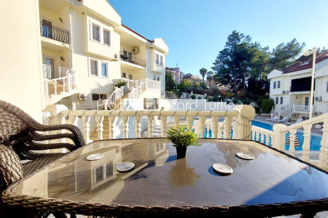Dining balcony