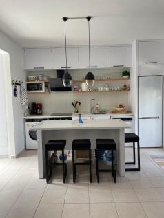 Relaxed Dining Area