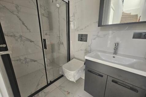 Modern Bathroom
