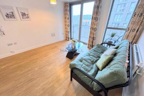 For sale studio, SE1
