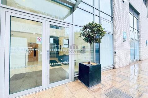 For sale studio, SE1