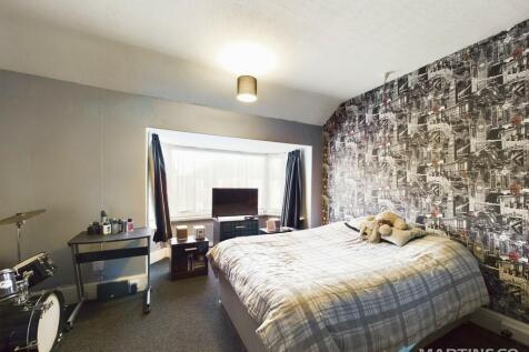 Master Bedroom (a...