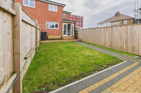 CAM02318G0-PR0553...