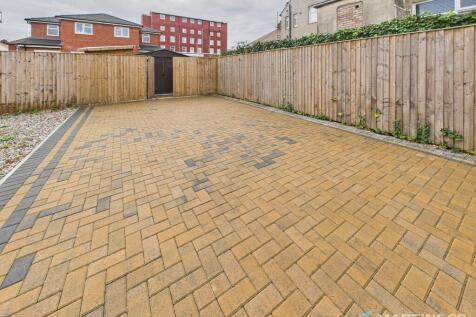 CAM02318G0-PR0553...