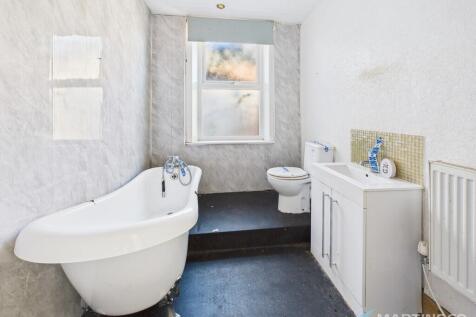 CAM02318G0-PR0559...