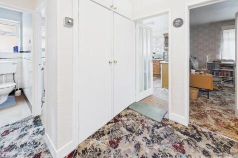 CAM02318G0-PR0548...