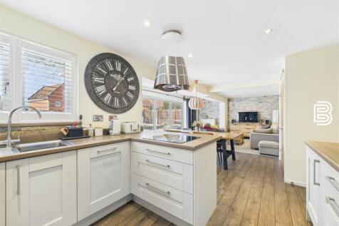 Open-Plan Living (1).jpg