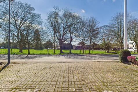 CAM03787G0-PR0102-STILL005.jpg