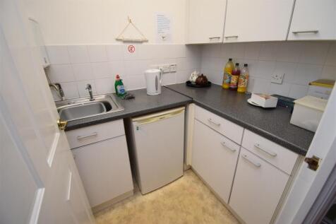 Communal Kitchen