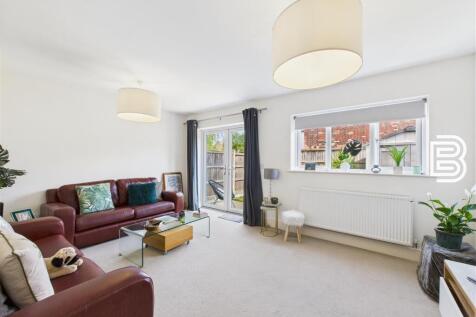 Living Room.jpg