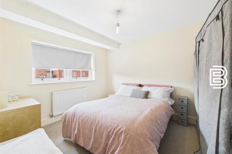 Bedroom 2.jpg