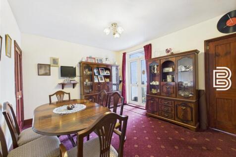 Dining Room.jpg