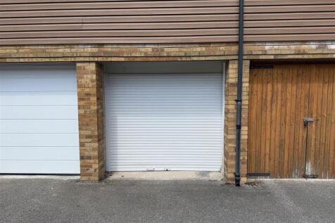 Garage.jpg