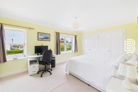 Bedroom 2.jpg