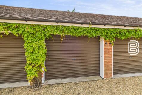 Garage.jpg