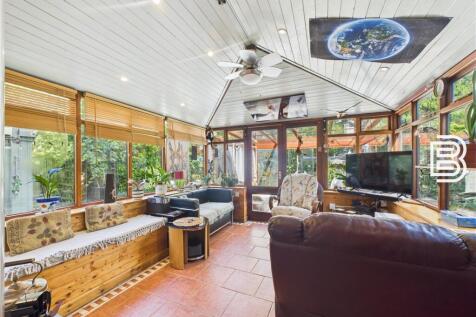 Garden Room (2).jpg