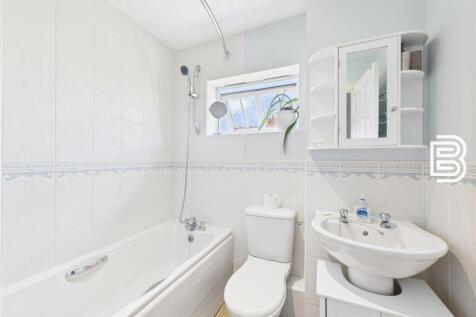 Bathroom.jpg