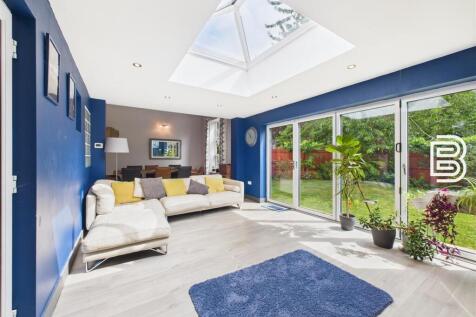 Sitting Room.jpg