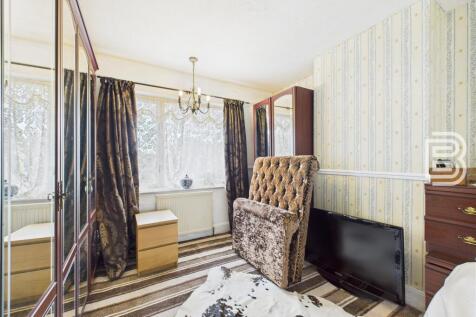 Bedroom 2.jpg