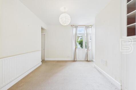 Dining Room.jpg