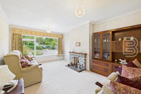 Living Room.jpg