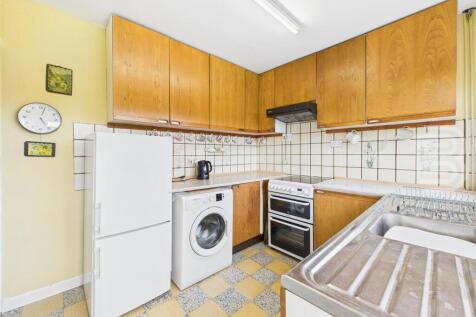 Kitchen (1).jpg