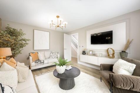 Hollymead Square - Plot 40 Family Room