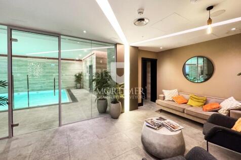 Pool Foyer