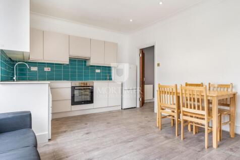 Open Plan Kitchen / Diner