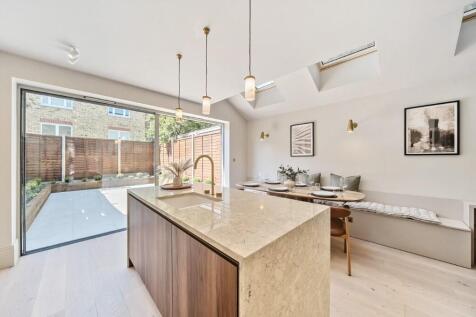 Kitchen/Living