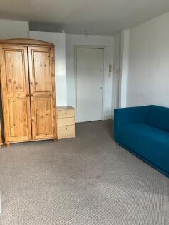 spacious room
