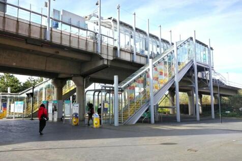 Nearby Station