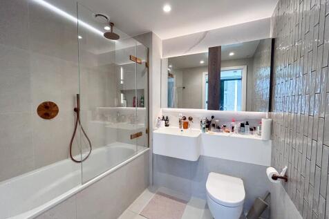 Master Ensuite