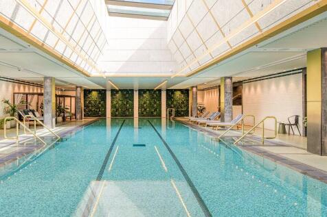 25m Swimming Pool