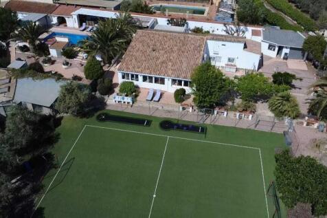 Property Image 1
