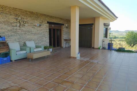 Property Image 4
