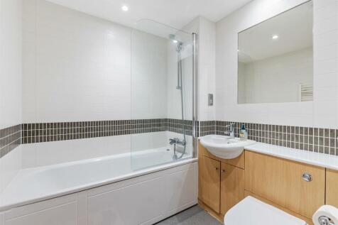26GarnetHouse19.jpg