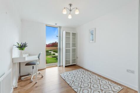 26GarnetHouse18.jpg