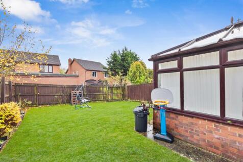 67BrafordGardensWeb08.jpg