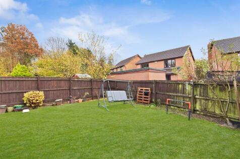 67BrafordGardensWeb05.jpg