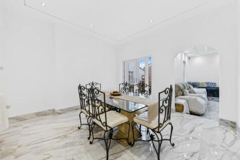 67VictoriaRdWeb17.jpg