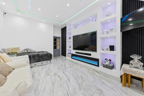 67VictoriaRdWeb19.jpg