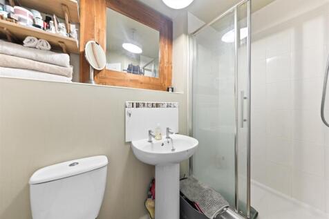 9GloucesterGateWeb20.jpg
