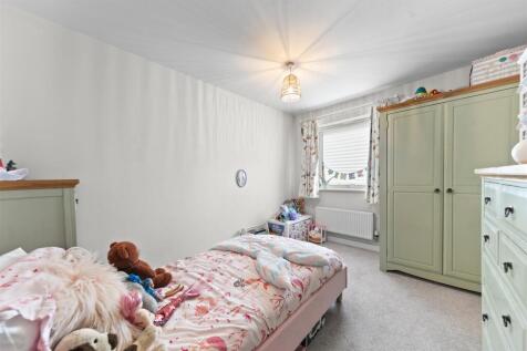 9GloucesterGateWeb16.jpg
